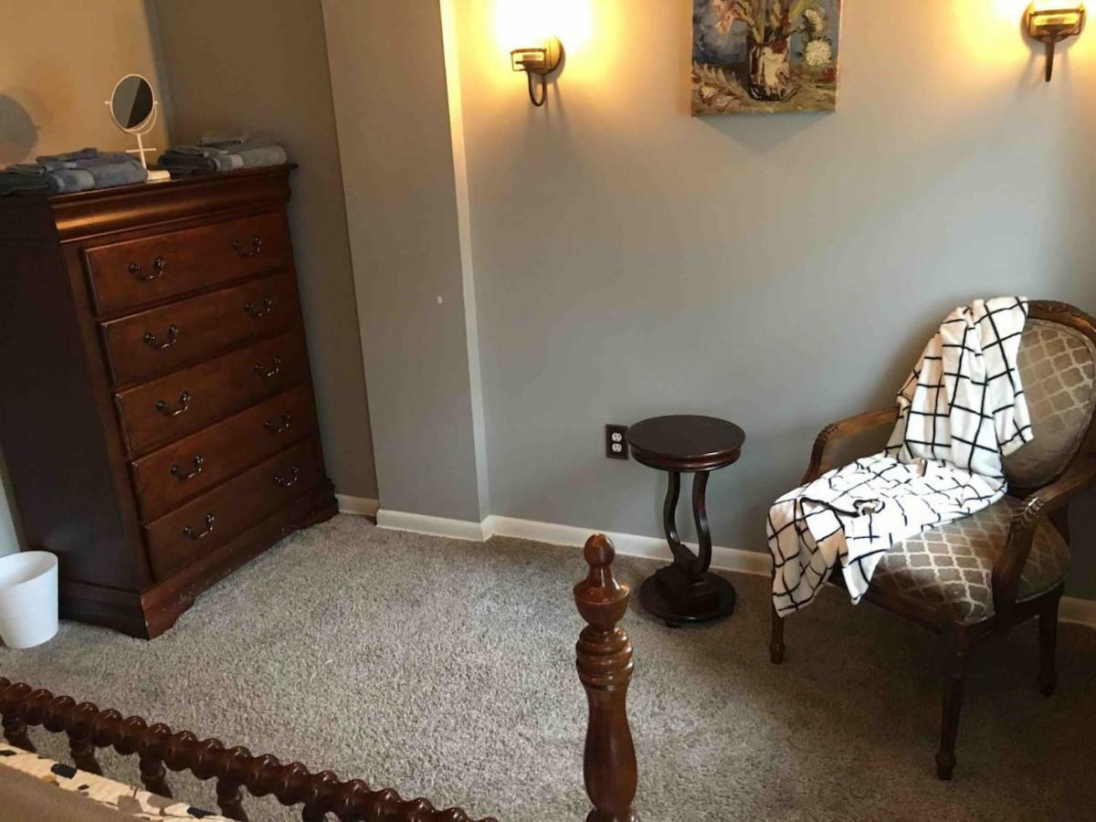 Charming Home In Friendly Neighborhood Lancaster Eksteriør bilde