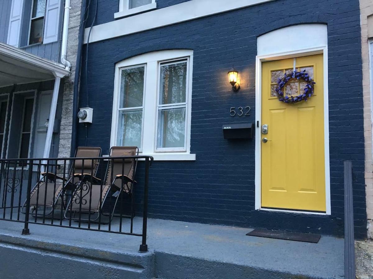 Charming Home In Friendly Neighborhood Lancaster Eksteriør bilde